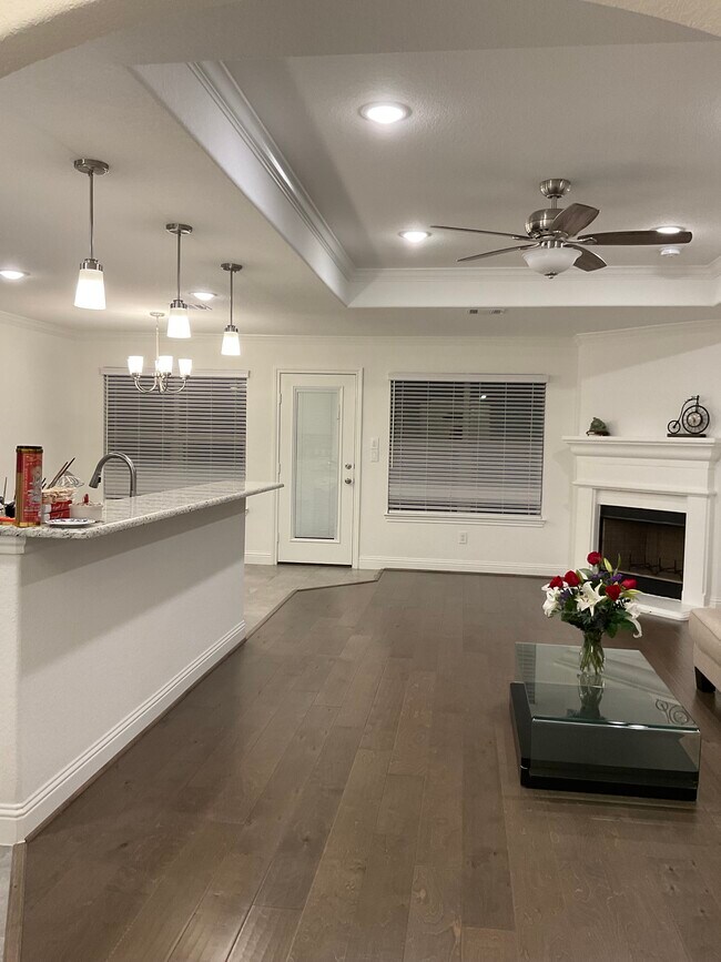 Foto del edificio - 1824 Town Creek Cir