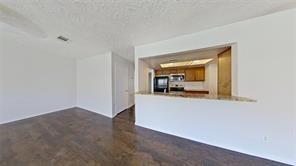 Foto del edificio - 57 W Townhouse Ln