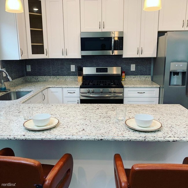 Building Photo - 5 br, 3.5 bath Apartment - 359 Liberty Ave