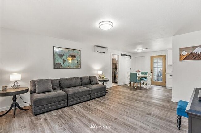 Foto del edificio - 12442 98th Ave NE
