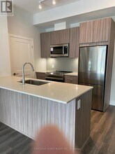 Building Photo - 4130 Parkside Village Dr