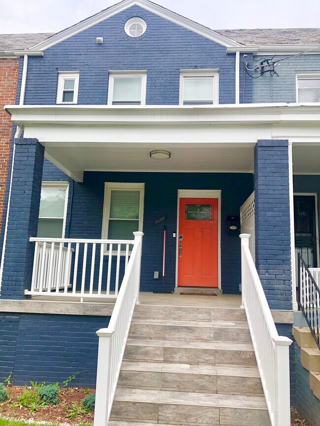Building Photo - 5118 3rd St NW