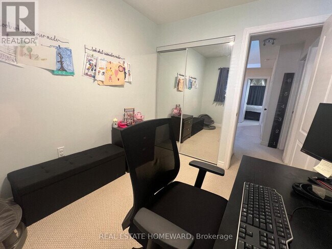 Building Photo - 1129 Hickory Hollow Glen