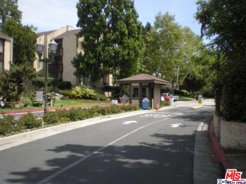3303 Summertime Ln Unit 3303, Culver City, CA 90230 Condo for Rent in