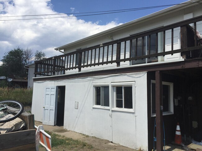 Foto del edificio - 16870 W 14th Pl