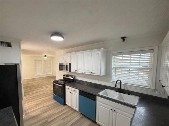 Foto del edificio - 5441 Wales Ave