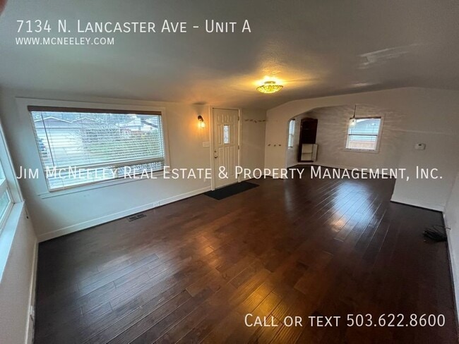 Photo - 7134 N Lancaster Ave Apartment