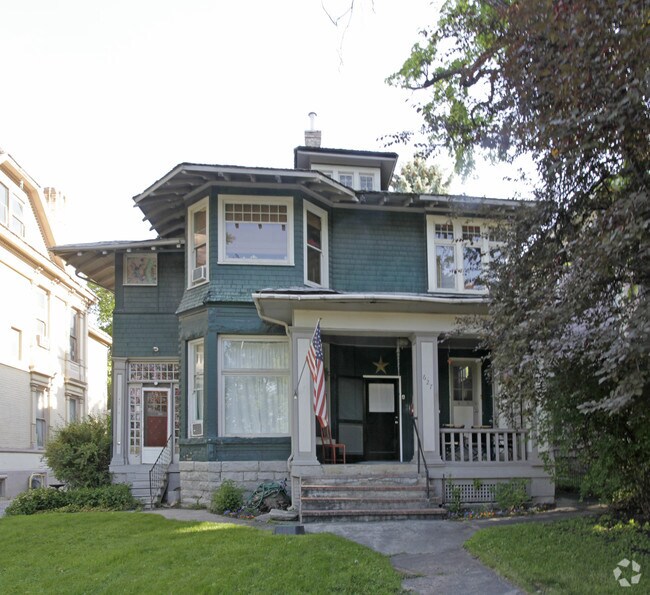 Building Photo - 627 E 100 S