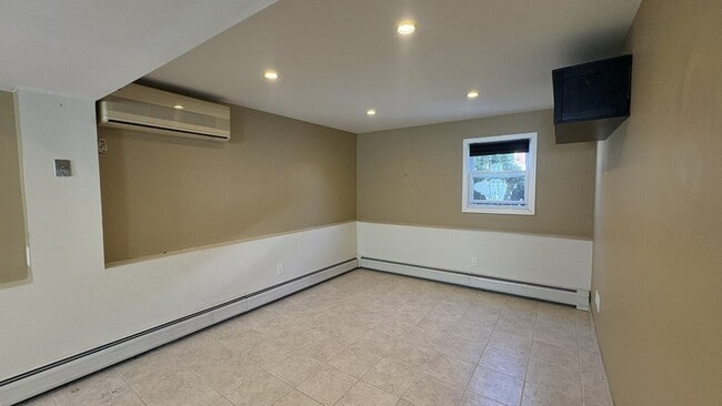 Foto del edificio - 86 Notre Dame Ave