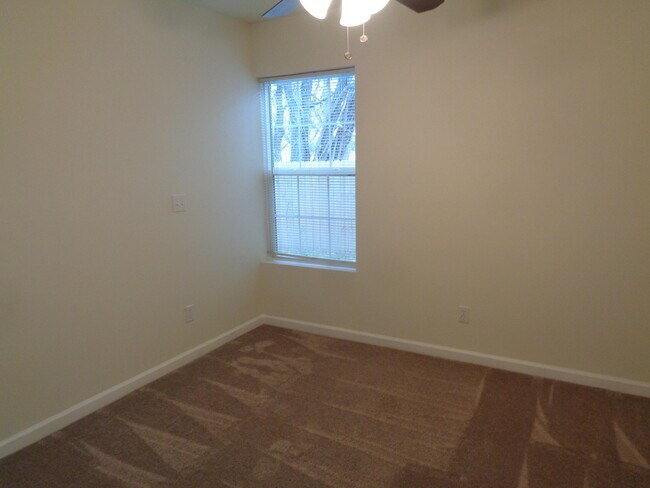 Foto del edificio - 1512 W Worley St
