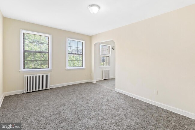 Foto del edificio - 215 Oakwood St SE