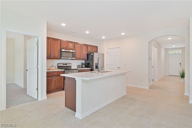 Foto del edificio - 1009 Jacaranda Pkwy E