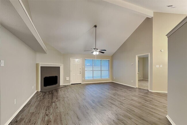 Building Photo - 4822 Pecan Grove Dr