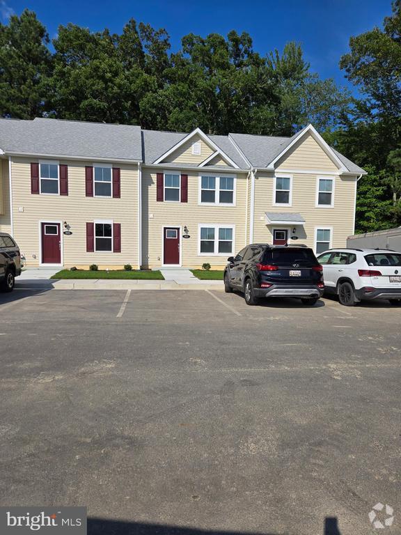 Building Photo - 803 Blue Wing Ct
