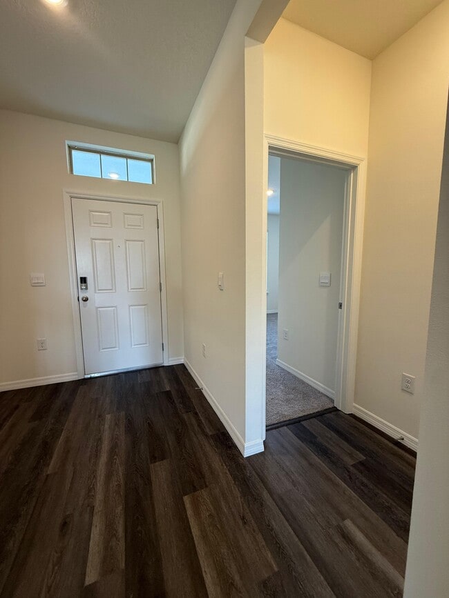 Building Photo - 11840 Shine View Ln