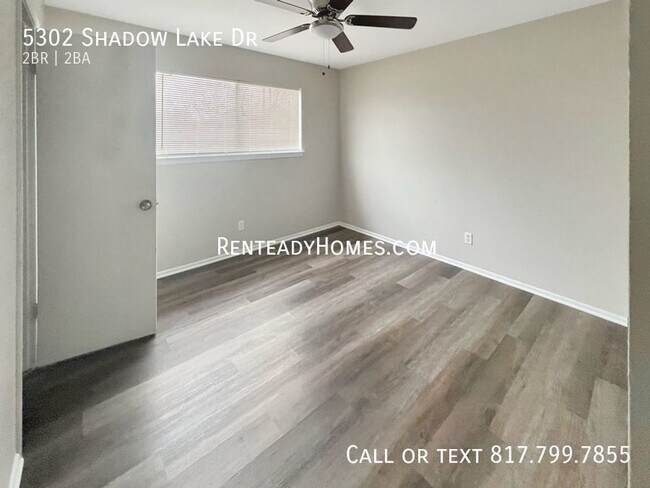 Foto del edificio - 5302 Shadow Lake Dr