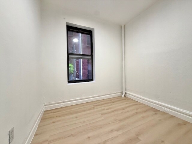 Foto del edificio - 3405 Broadway