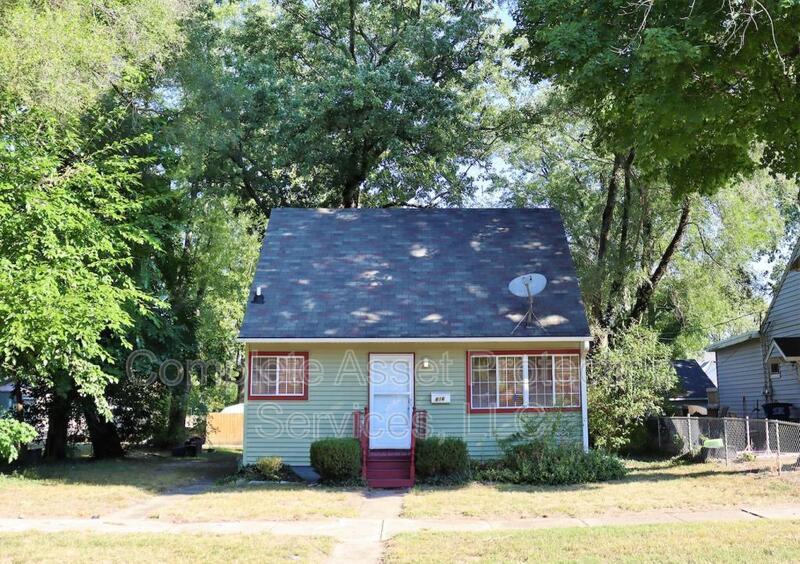 816 E Homer St, Michigan City, IN 46360 House Rental in Michigan City