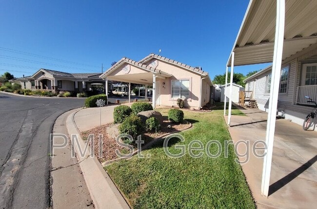 Building Photo - 2990 E Riverside Dr