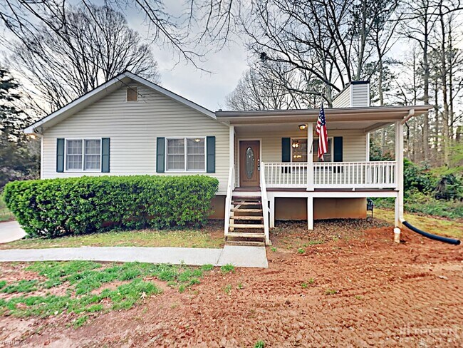 Building Photo - 2092 Toonigh Rd