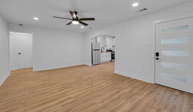 Foto del edificio - 2525 Cole Ave