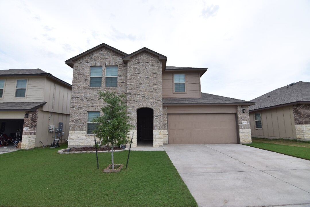 Primary Photo - 9610 Falme Ln