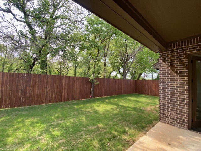 Building Photo - 535 Calla Lily Wy