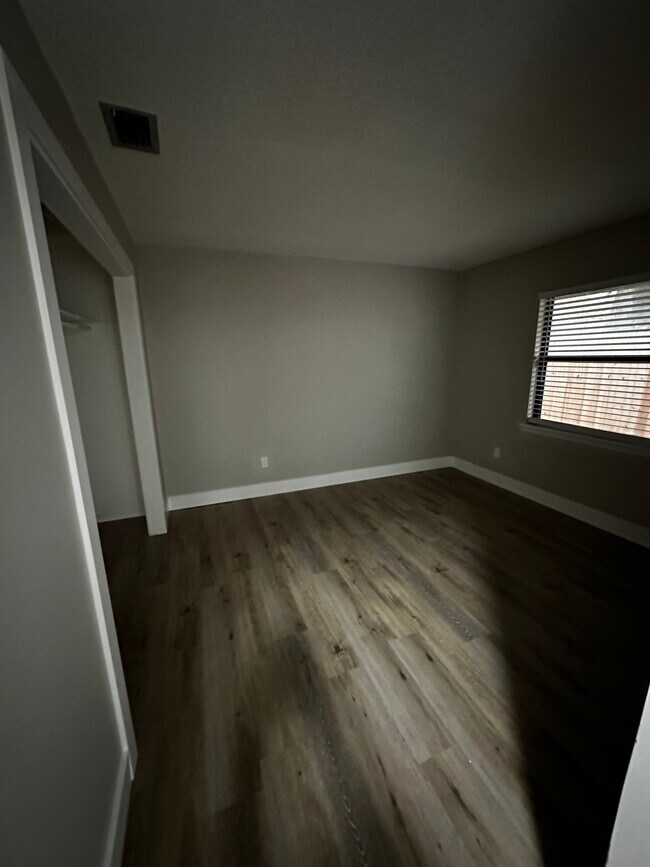 Building Photo - 99 Nob Hill Cir