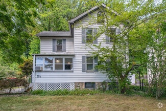 Building Photo - 151 Mount Kemble Ave
