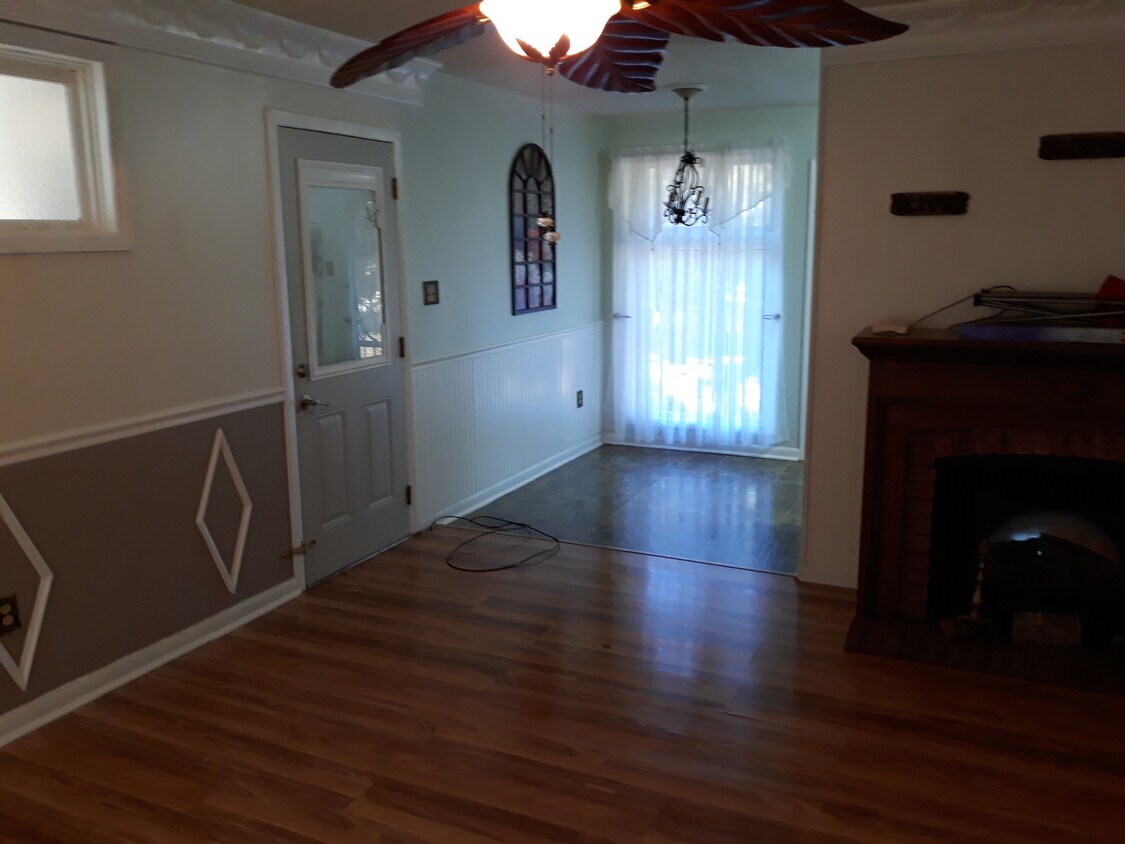 Building Photo - 4150 Marchal Ln