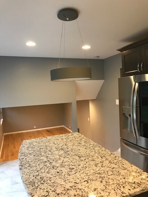 Foto del edificio - 4110 Crestwood Dr