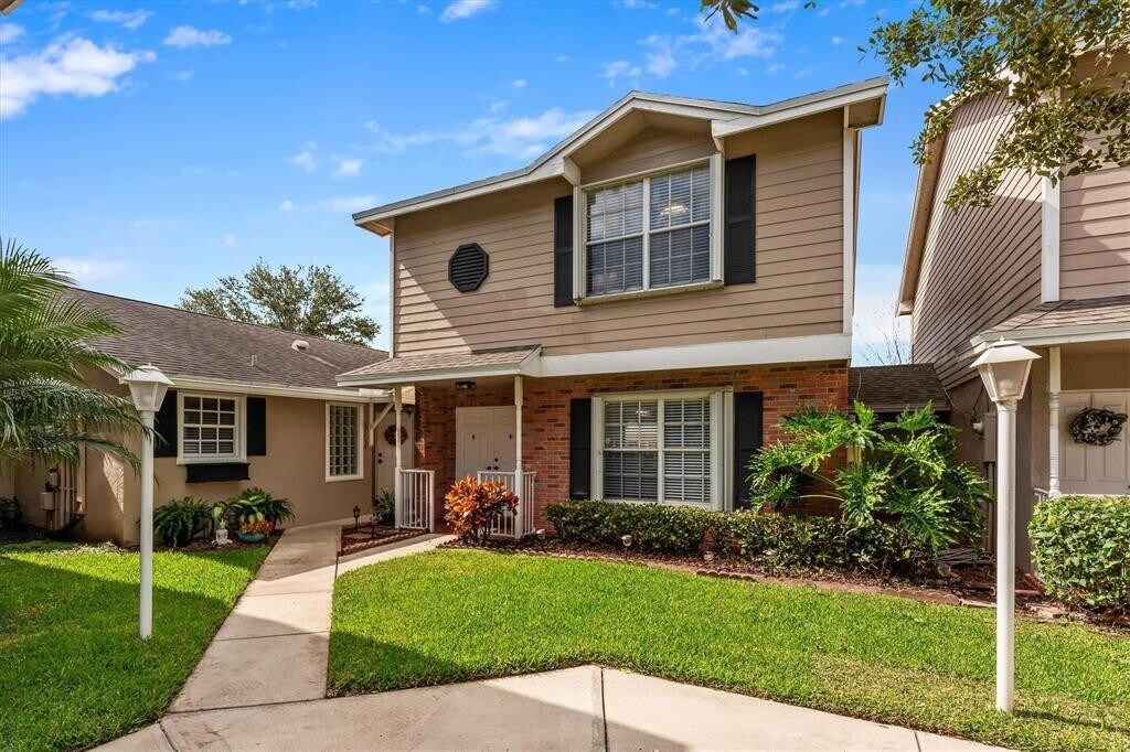 Foto principal - 12256 NW 36th Pl