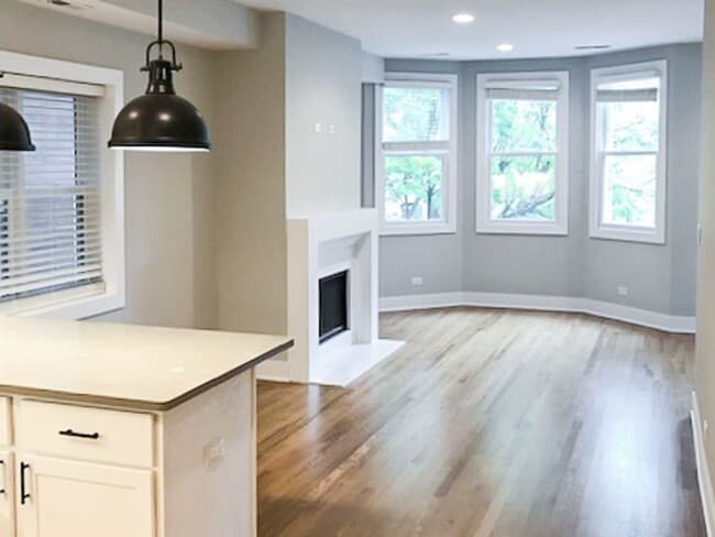 Building Photo - 2320 N Southport Ave