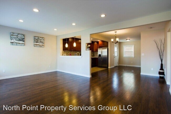 Foto del edificio - 3 br, 1 bath House - 610 115th St S