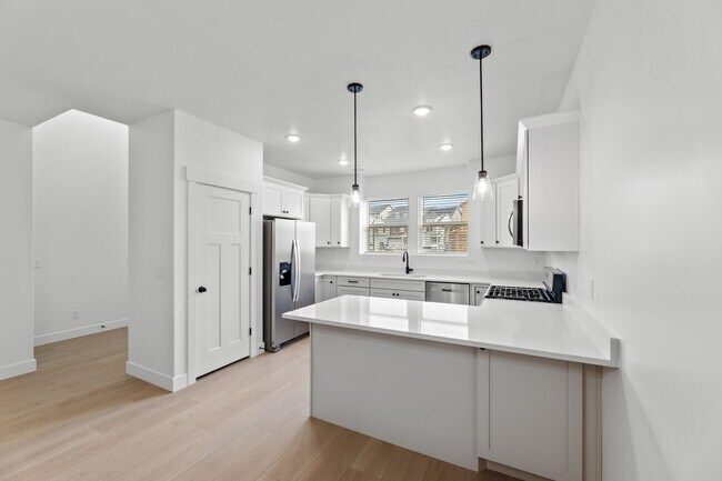 Foto del edificio - 1475 W Skyline Dr