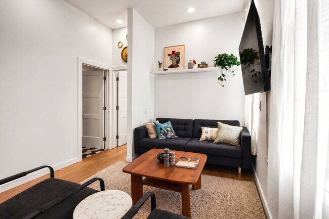 Foto del edificio - 1508 Pleasant St