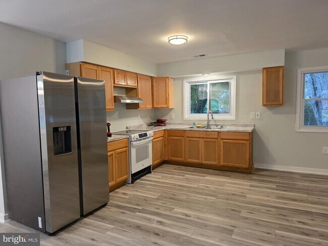 Foto del edificio - 10316 Vineland Rd