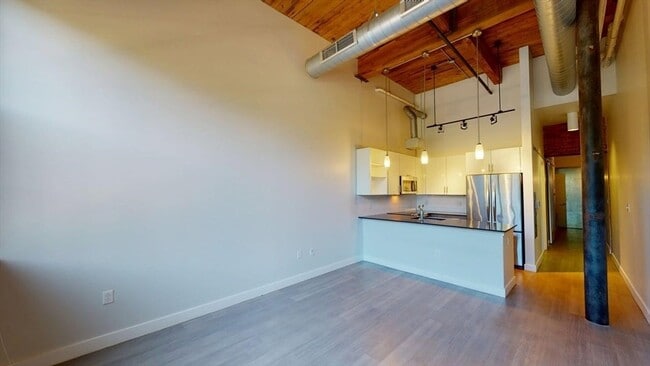 Foto del edificio - 15 Richdale Ave