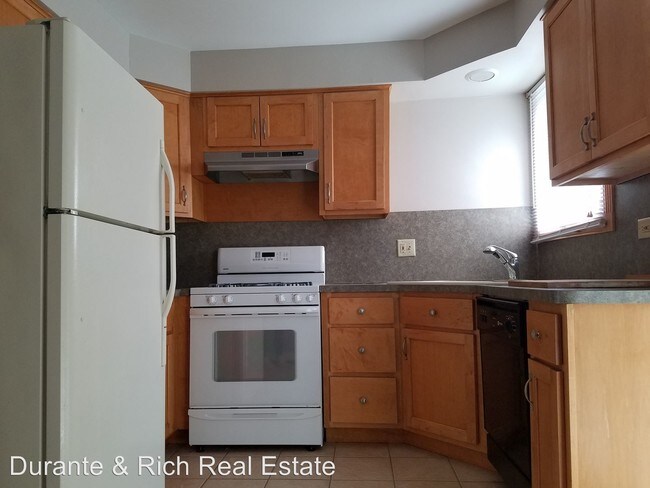 Foto del edificio - 2 br, 1 bath House - 415 Echo Lane  #2