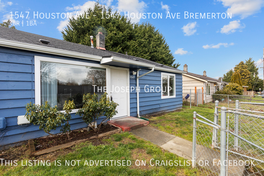 Primary Photo - Updated 3 bed in Bremerton