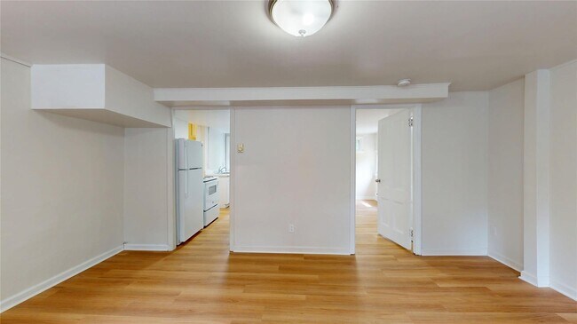 Foto del edificio - 376 Saw Mill River Rd