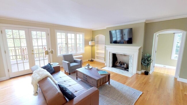 Foto del edificio - 2371 SW Montgomery Dr