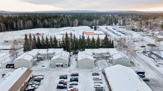 Foto del edificio - 350 S Santa Claus Ln