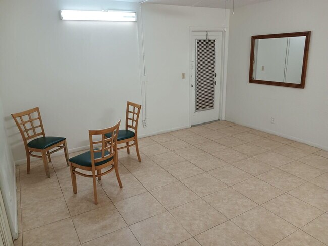 Foto del edificio - 618 NW 13th St