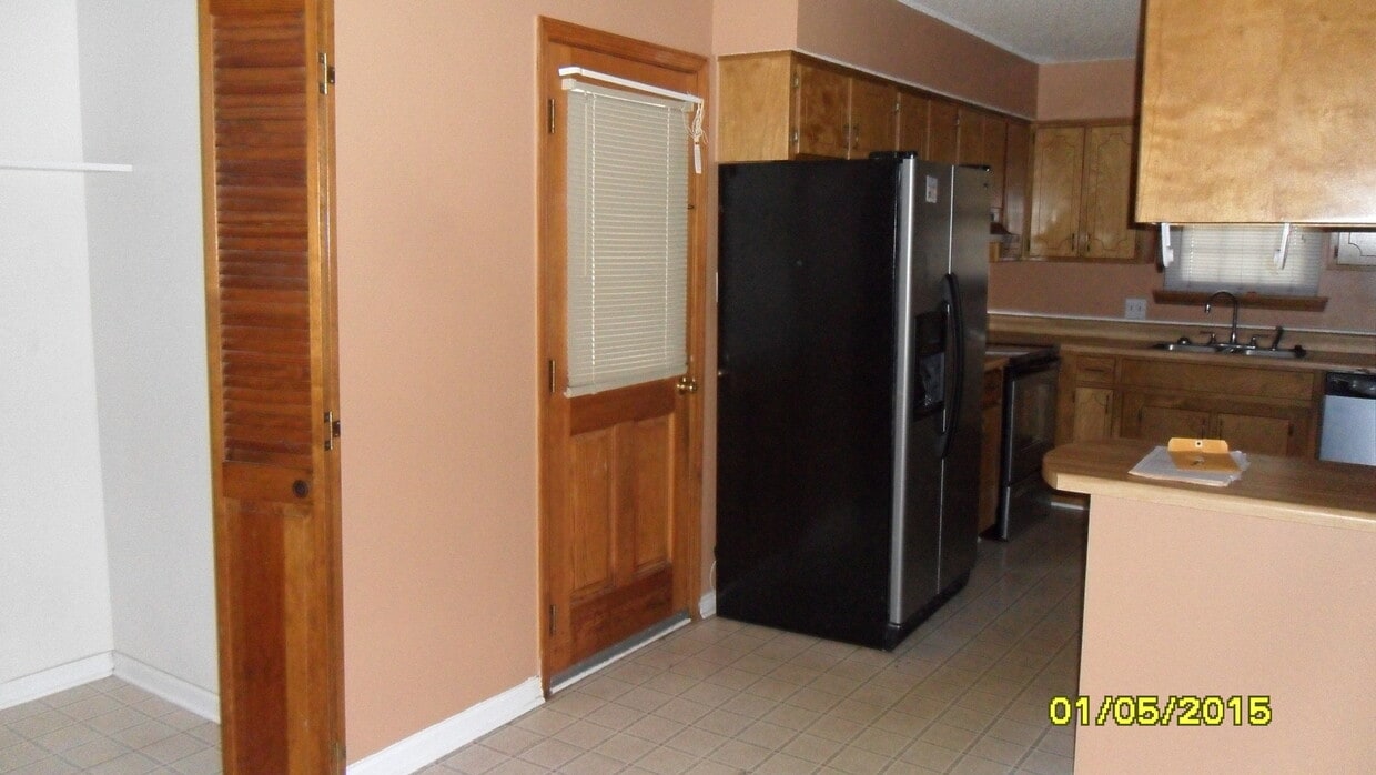 Building Photo - 2507 Lowndes Dr