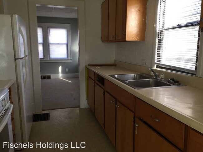 Building Photo - 2 br, 1 bath House - 837 Kern