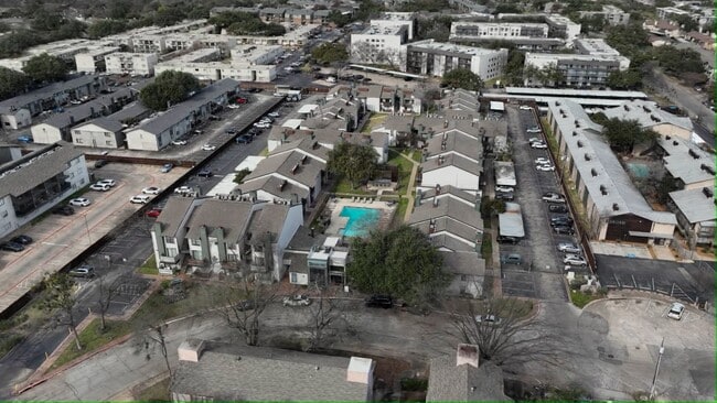  - The Grove North Dallas
