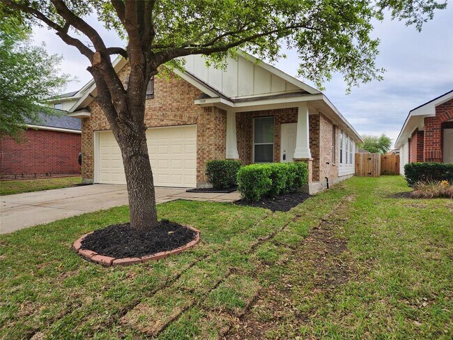 Building Photo - 7539 Legacy Pines Dr