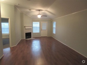 Building Photo - 11035 KNOBBLEY Oak Ct