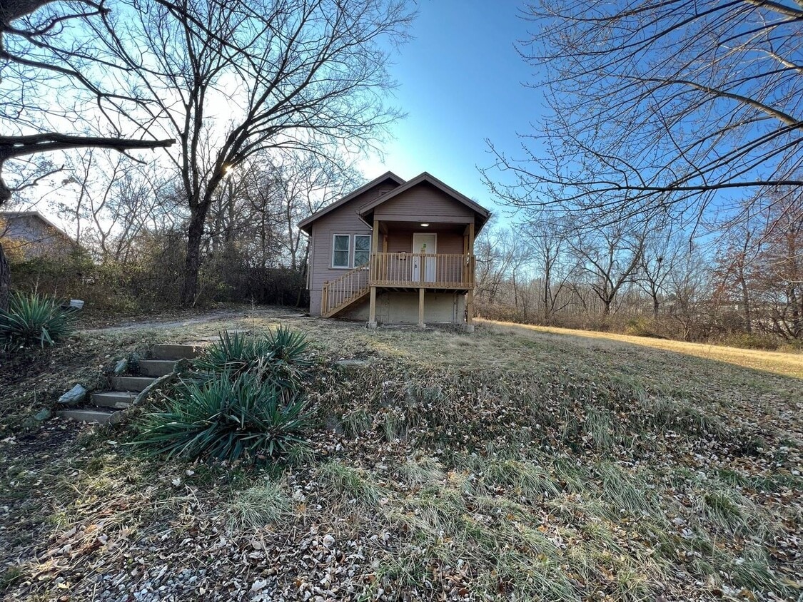 Primary Photo - Sweet 2 Bedroom, 1 bath in Kansas City!